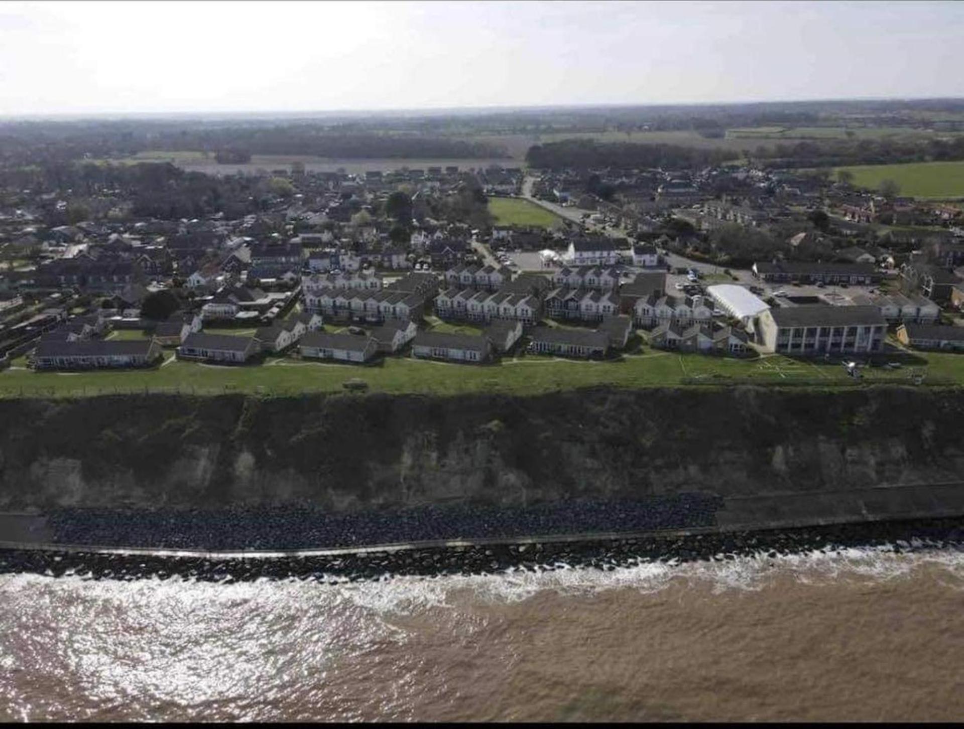 Villa Sea View 3-Bed Heated Pool Eat Bar Kids Park Lowestoft Exteriör bild