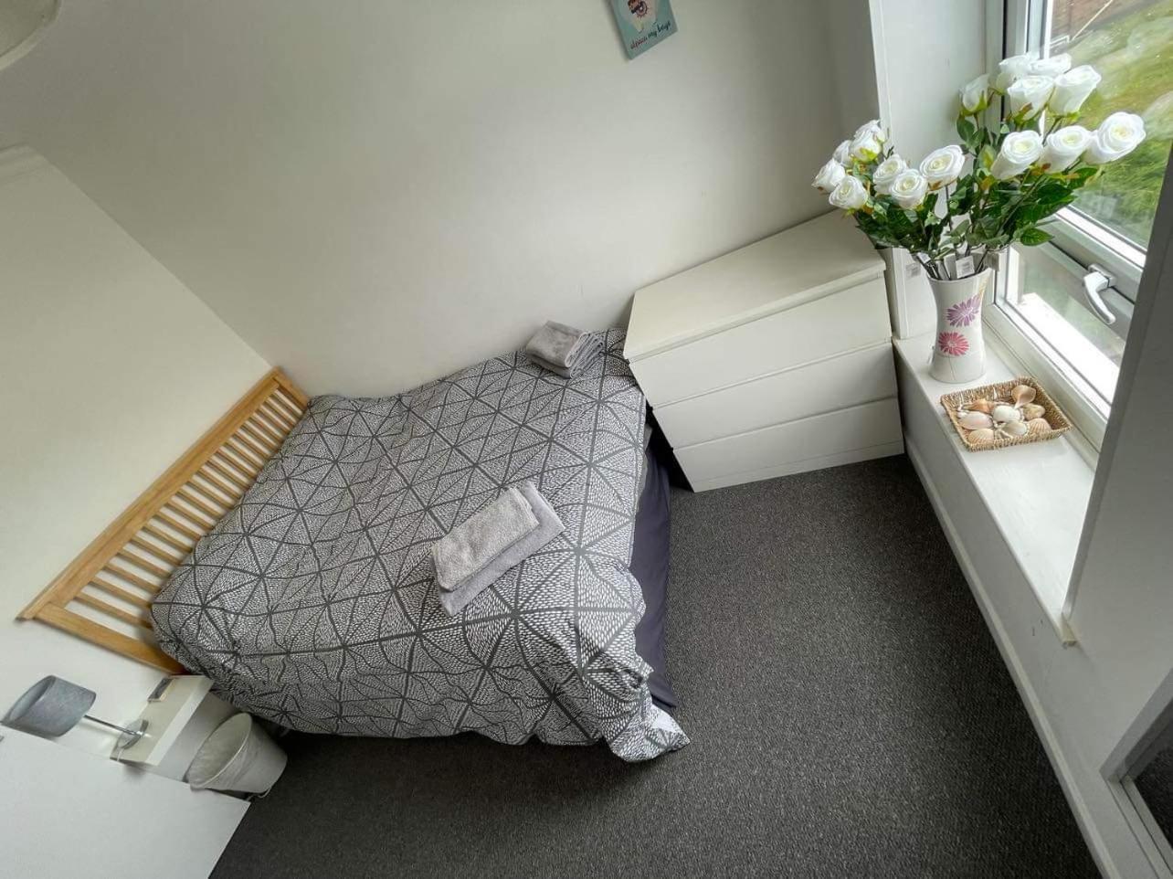 Villa Sea View 3-Bed Heated Pool Eat Bar Kids Park Lowestoft Exteriör bild